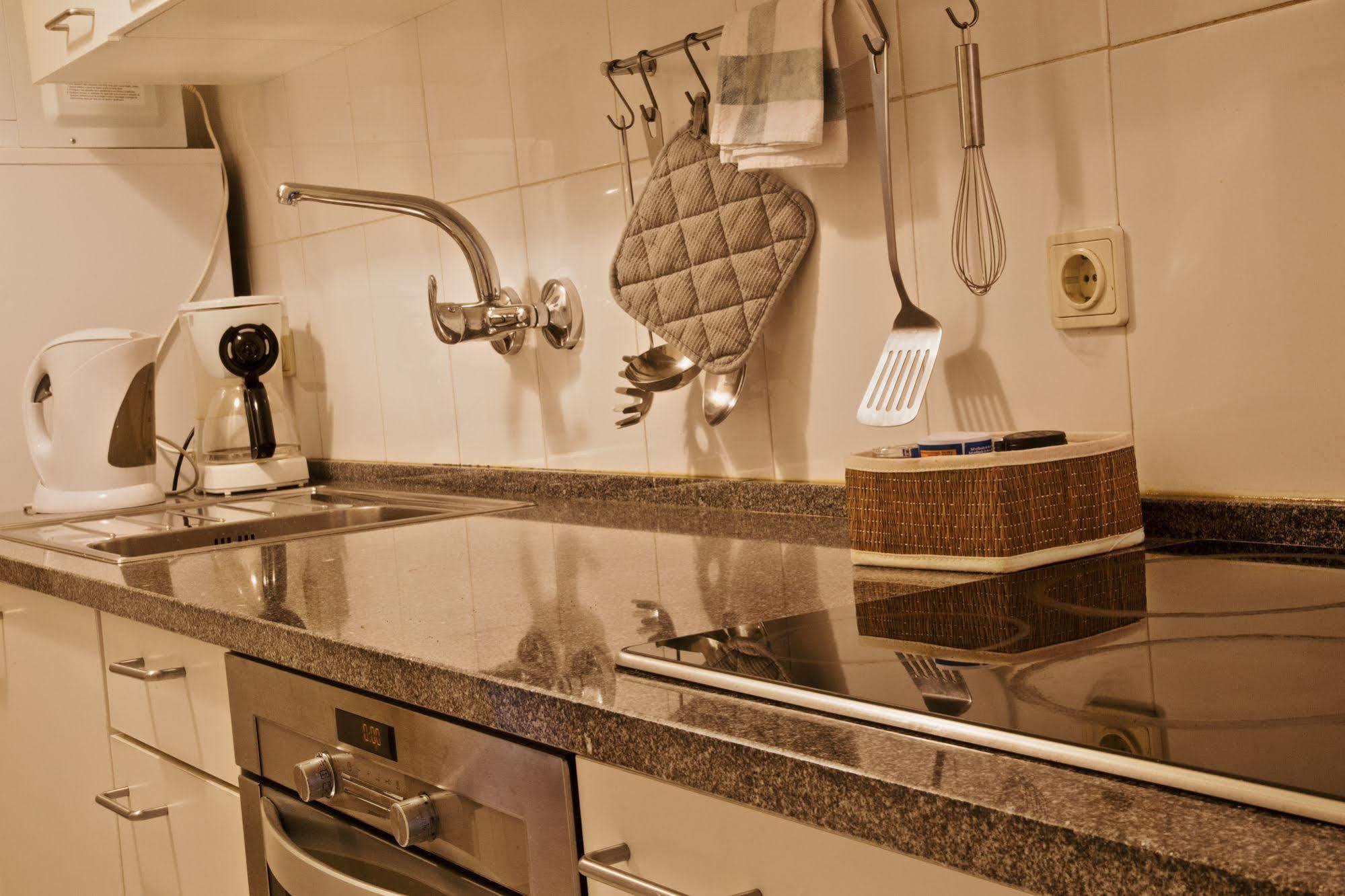 Spot Apartments Порту Экстерьер фото